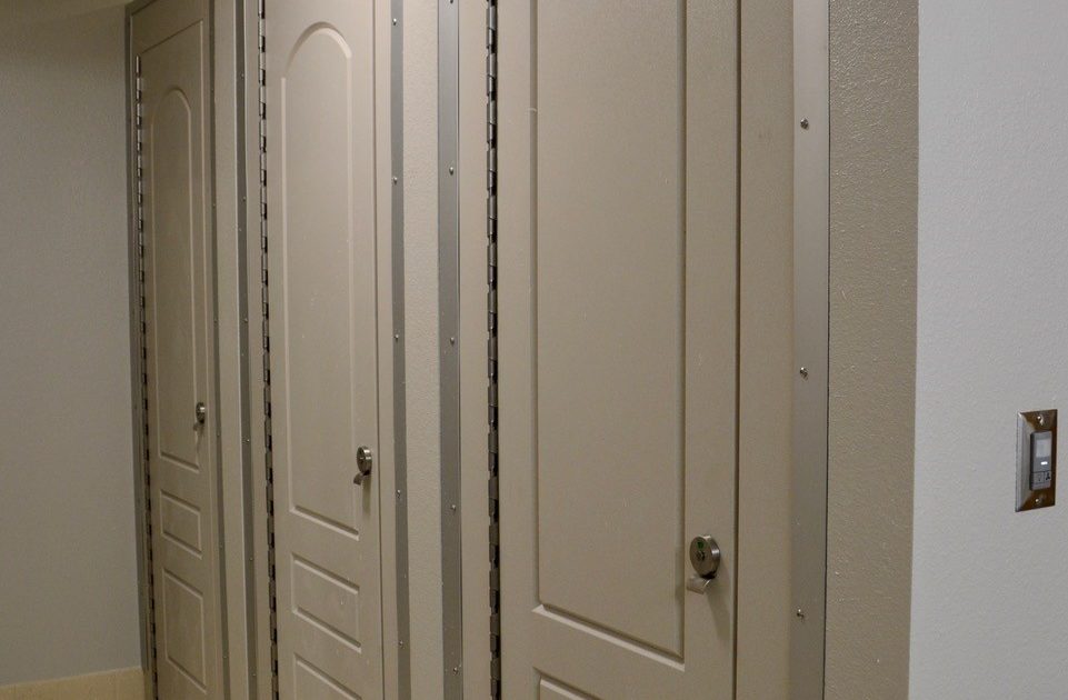 Aria Partitions at USF Greek Village Aria Partitions at USF Greek Village